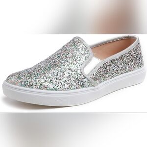 NWT Size 8 Glitter Slip on Sneaker